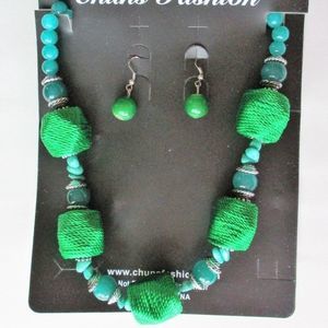 𝅺chuns Fashion Necklace & Earrings Set